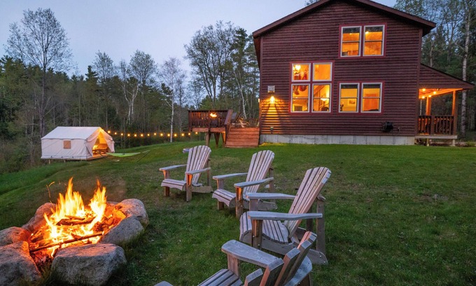 Elizabethtown Cabina | The Branch - secluded mountain lodge with hot tub