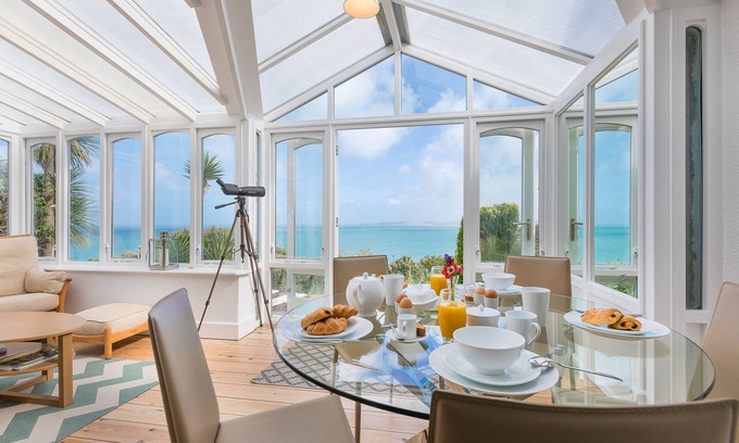 Carbis Bay Cabaña | The Breakers