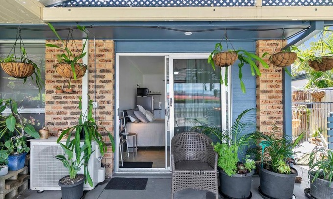 Bellara Apartamento | The Brick Batch - holiday unit!