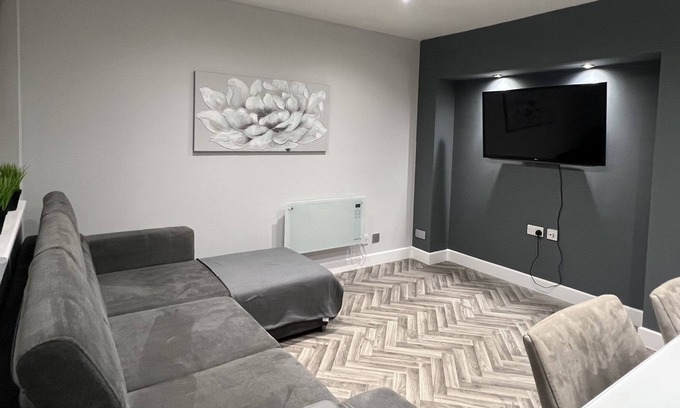 Herne Bay Apartamento | The Broadway Retreat with parking