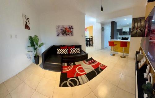 New Kingston Apartamento | The Brompton's Luxury Apartment