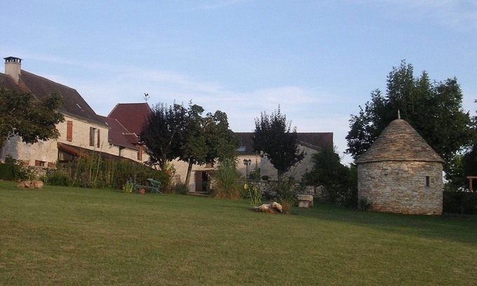 Azerat Cabaña | La escoba, casas rurales con piscina en Périgord, cerca de Sarlat