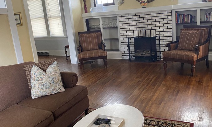 North Buffalo Casa | The Buffalo Family House