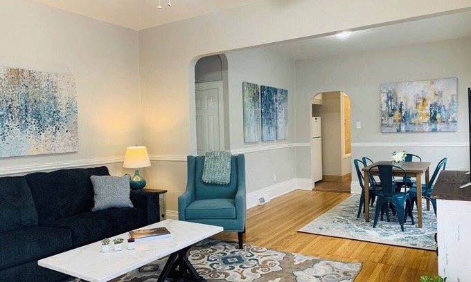 Greeley Casa | The Bungalow Retreat by UNC - Free Bikes!