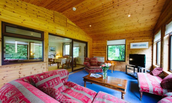 Crianlarich Chalet De Esquí | The Buzzard Lodge 2 bedroom sleeps up to 4