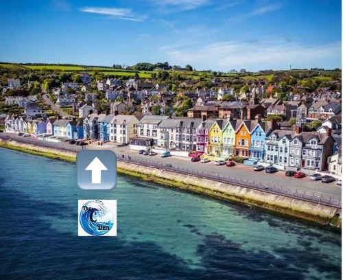 Whitehead Apartamento | The C Den Amazing Seaview, ground floor, free wifi & parking