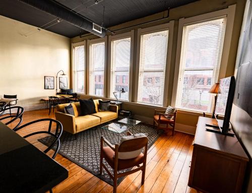 Commercial Street Historic District Apartamento | The C-Street Archive