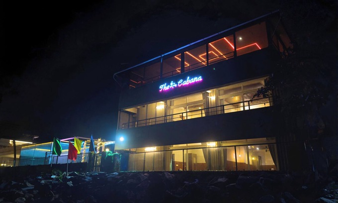 Vypin Villa | The Cabana - Luxurious Oceanfront villa in Kochi !!
