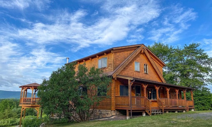 Prattsville Casa | The Cabin Escape to Luxury, Privacy and Views