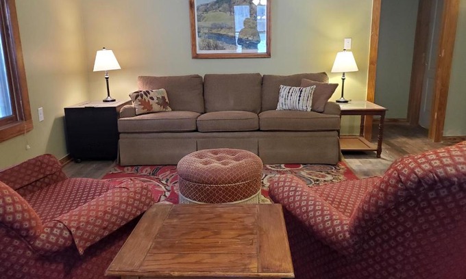 Crumpler Casa | The Cabins at Healing Springs