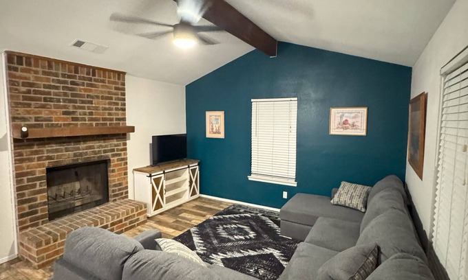 North Richland Hills Casa | The Cactus Casa Dos - Southwestern Retreat w/Easy DFW Access - Pet Friendly