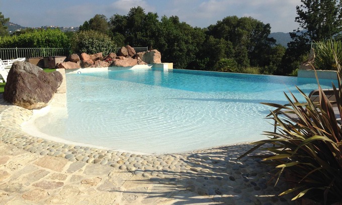 Saint-Raphael Casa | The calm of the forest, just minutes from the sea