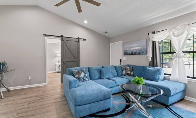 Irondale Casa | The Calming Loft is a Southern Oasis with a stylish modern ambiance