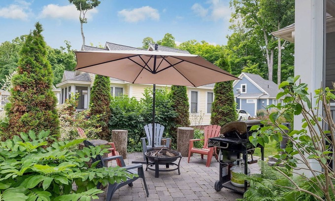 Cherry Valley Casa | The Cardinal - 7 Hollow