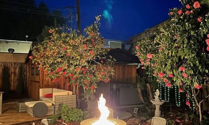 Guerneville Casa | The Caribbean Queen - 2br, 1ba, dtwn + hot tub