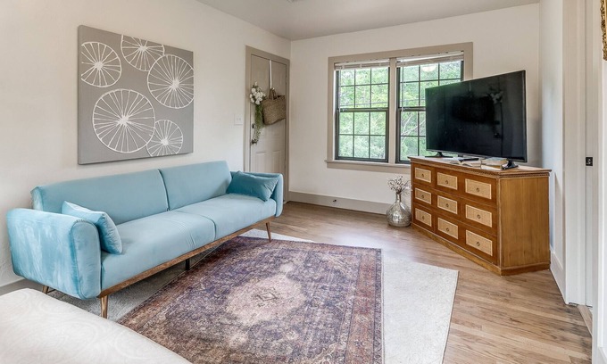 Central Oklahoma City Apartamento | The Carriage House