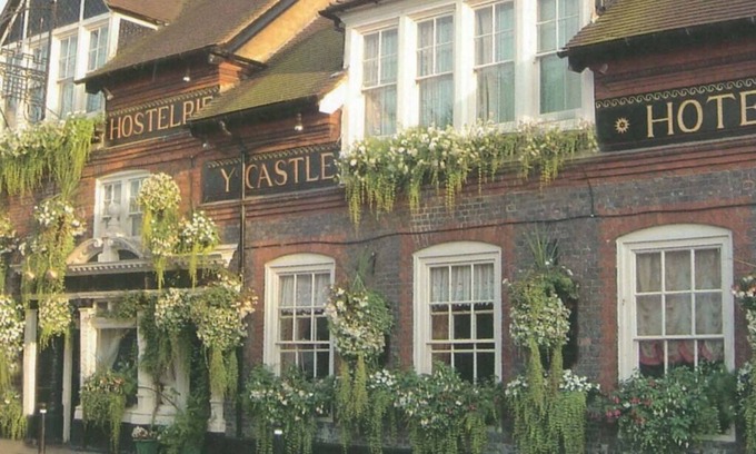 Bramber Casa | The Castle Inn Hotel