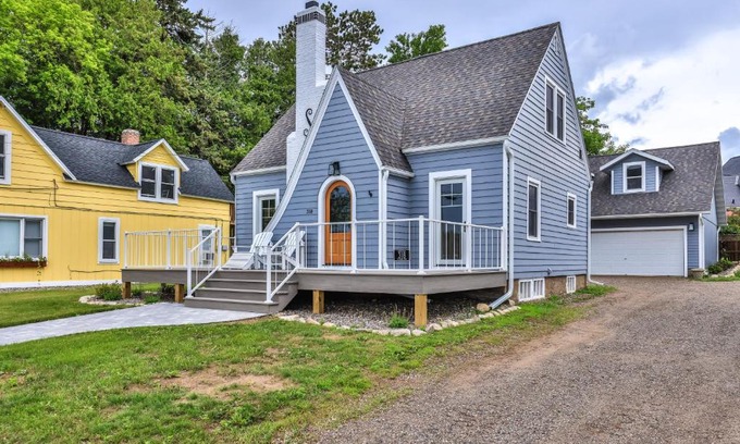 Minocqua Casa | The Catalog Cottage