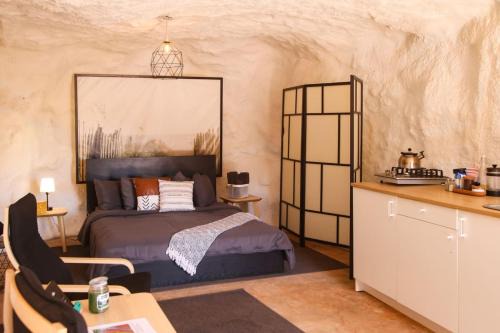 Moab Otro | The Caves at Moab - At Private Riverside Ranch