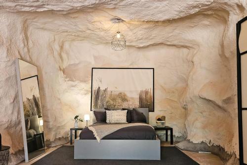 Moab Otro | The Caves at Moab - At Private Riverside Ranch
