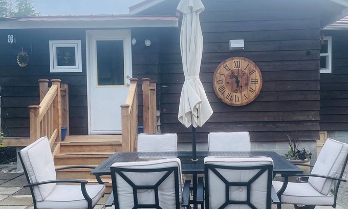 Chemainus Casa | The Cedars Escape and Spa