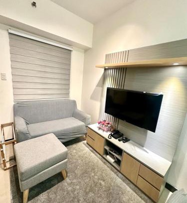 A. Bonifacio Apartamento | The Celandine in QC by House of Faith