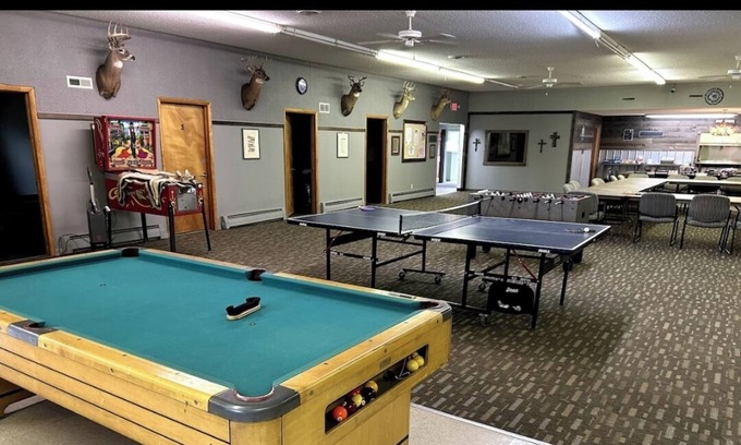 Harrison Cabina | ~THE CENTER~n RECREATIONAL RETREAT