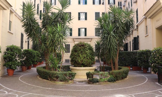 Prati Cama Y Desayuno | The Center Of Rome B&B
