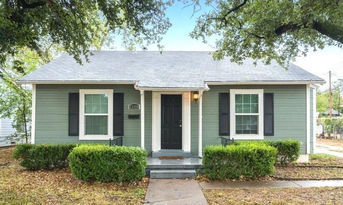 Brookview Casa | The Central Cottage: 7 minutos de Magnolia Table, Silos, Baylor y el centro de Waco
