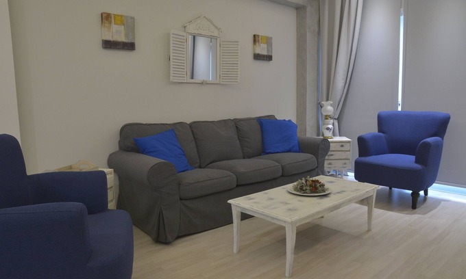 City Centre Apartamento | THE CENTRAL SUITES < ARMONIA > IN THE HEART OF NICOSIA
