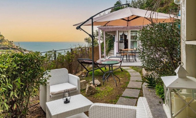 Masero Casa | The Chalet by the Sea, Terre Marine
