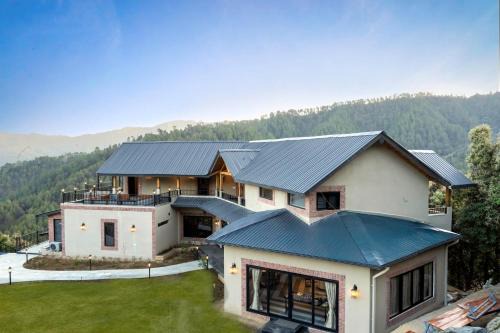 Kaul Hotel | The Chamomile Estate