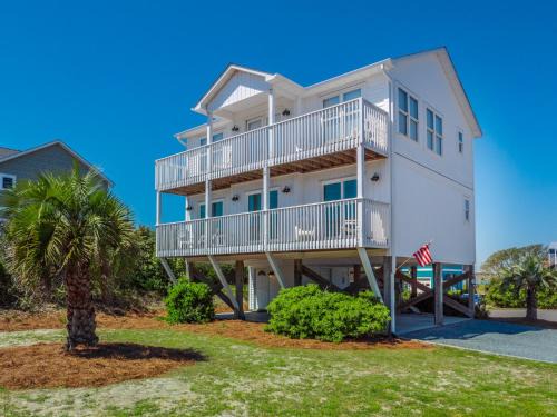 Topsail Beach Casa | The Channel Marker