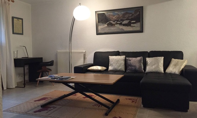 Annecy-le-Vieux Apartamento | El encanto del campo en la ciudad.