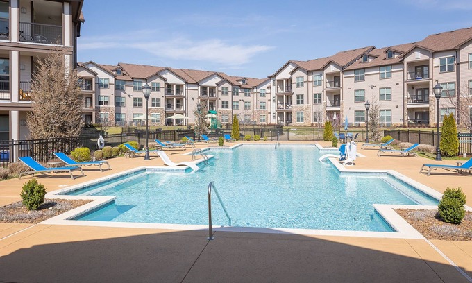 Bentonville Apartamento | The Charming Canary Condo