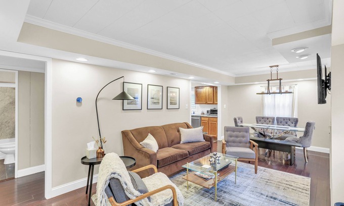 Champaign Casa | The Charming Home: 3-bedroom house, blocks to downtown Champaign, with WiFi, AC