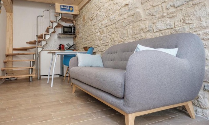 Voltaire - Saint Amour Apartamento | The charming little Duguesclin 2 people Place Guichard