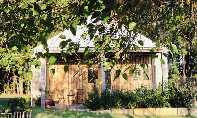 Somersby Cabina | The Charming Studio Escape to Somersby – A Peaceful, Pet-Friendly Retreat