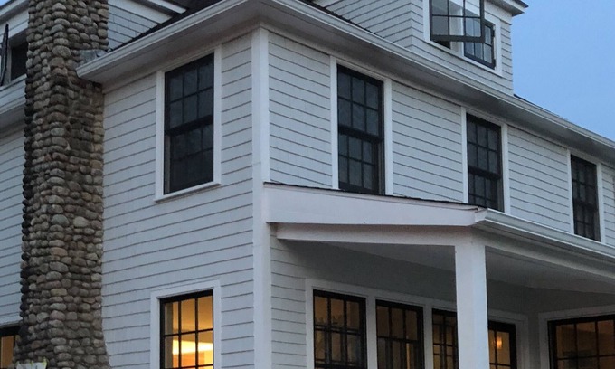 Chester Casa | The Chester House, oceanside in the village, private wharf