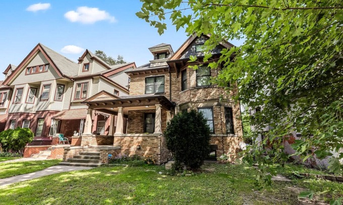 Detroit Apartamento | Charming 2-bedroom apartment with WiFi, AC in fantastic Detroit