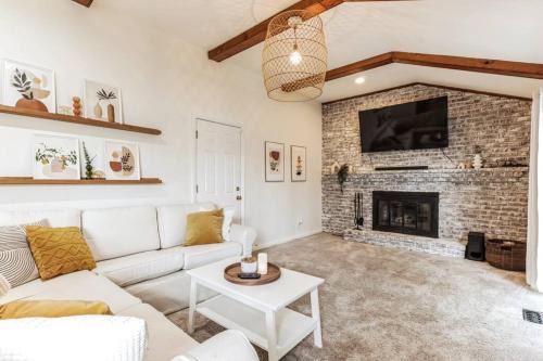 Cherry Hill Casa | The Chill Pad Deluxe in Cherry Hill
