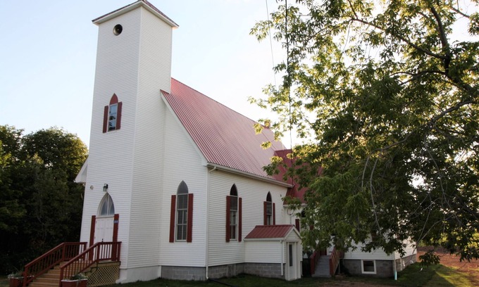 Bayfield Casa | The Church House in NB- a unique cottage experience