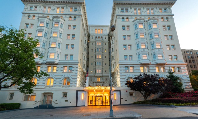 Kalorama Heights Apartamento | The Churchill Hotel near Embassy Row