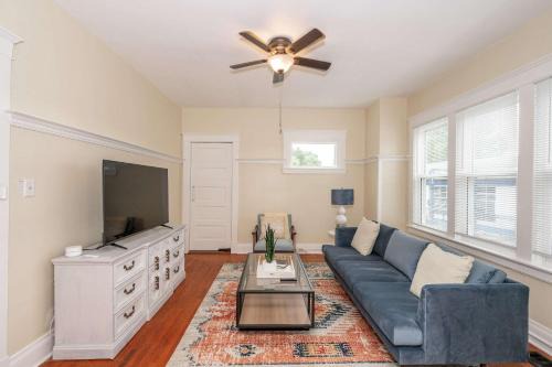 Roselawn Finance Casa | The Cincinnati Cottage