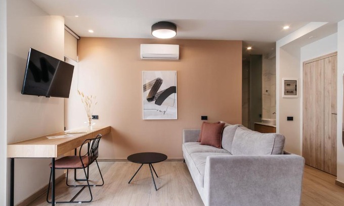 Rethymno Hotel | The City Hotel & Suites