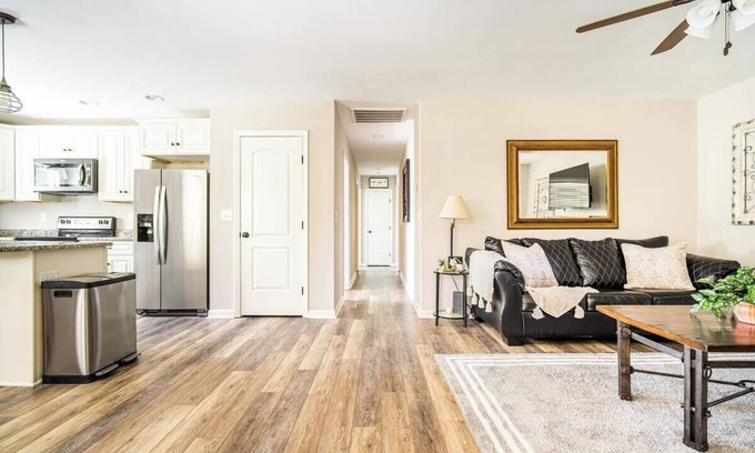 Keowee Casa | The Clemson Cottage - 3.6 mi. to Memorial Stadium