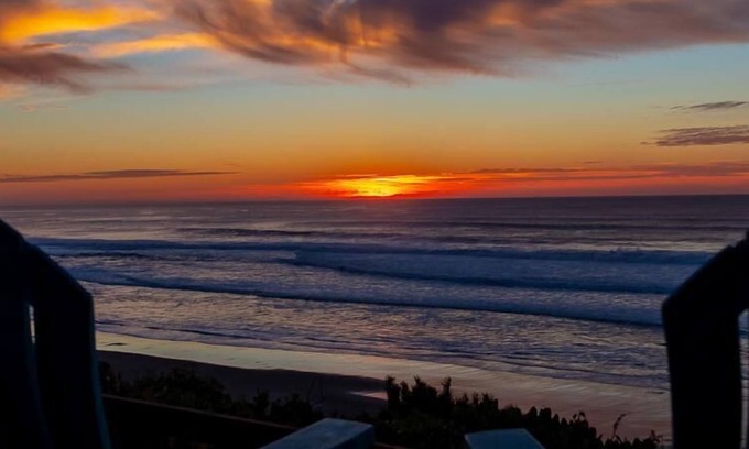 Nelscott Casa | The Cliff House - Lincoln City
