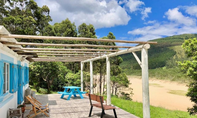Ortigueira Casa | The Cliffs - Surf Lodge Esteiro