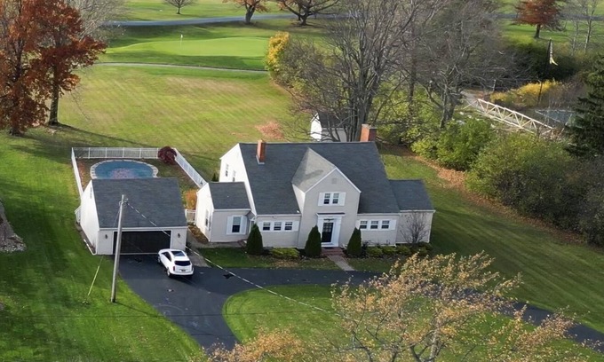 Athol Springs Casa | The Club House