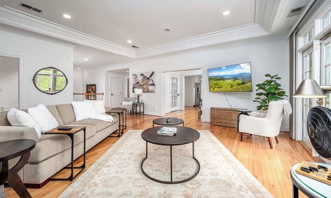 Chapel Hill Apartamento | The Clubhouse Hideaway - The Fairway
